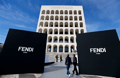 locale fendi roma|fendi roma italy.